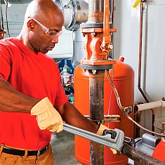 Использование алюминиевых прямых трубных ключей 36" Ridgid Aluminum Heavy Duty 836 Использование алюминиевых прямых трубных ключей 36" Ridgid Aluminum Heavy Duty 836