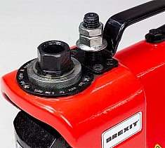 Регулировка устройства для накатки желобков на трубах Brexit BrexGroover R1200-M Регулировка устройства для накатки желобков на трубах Brexit BrexGroover R1200-M